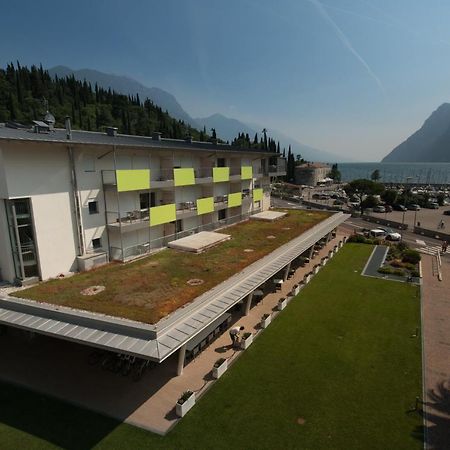 Residence Centro Vela Riva del Garda Ngoại thất bức ảnh