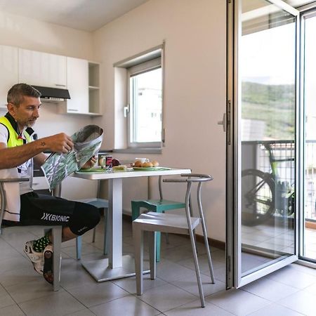 Residence Centro Vela Riva del Garda Ngoại thất bức ảnh