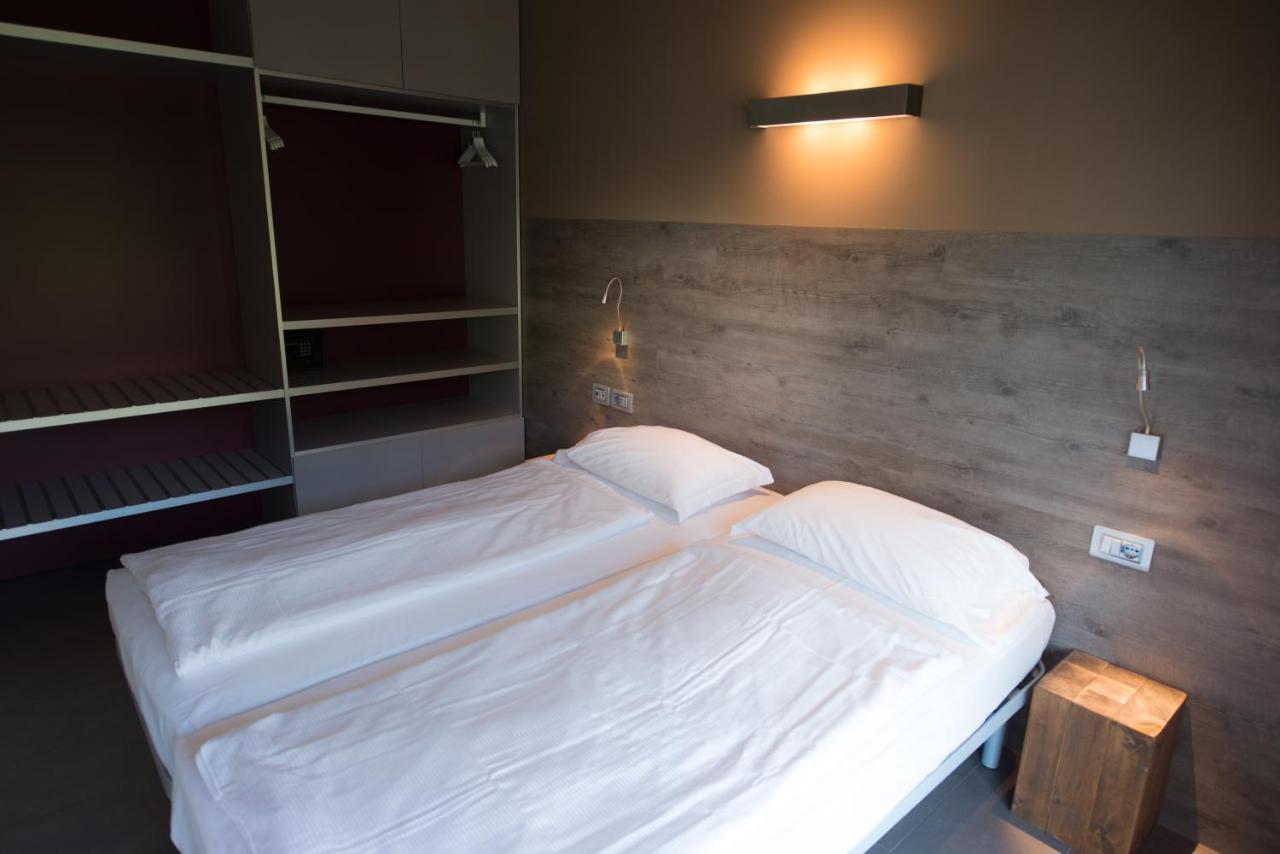 Residence Centro Vela Riva del Garda Ngoại thất bức ảnh