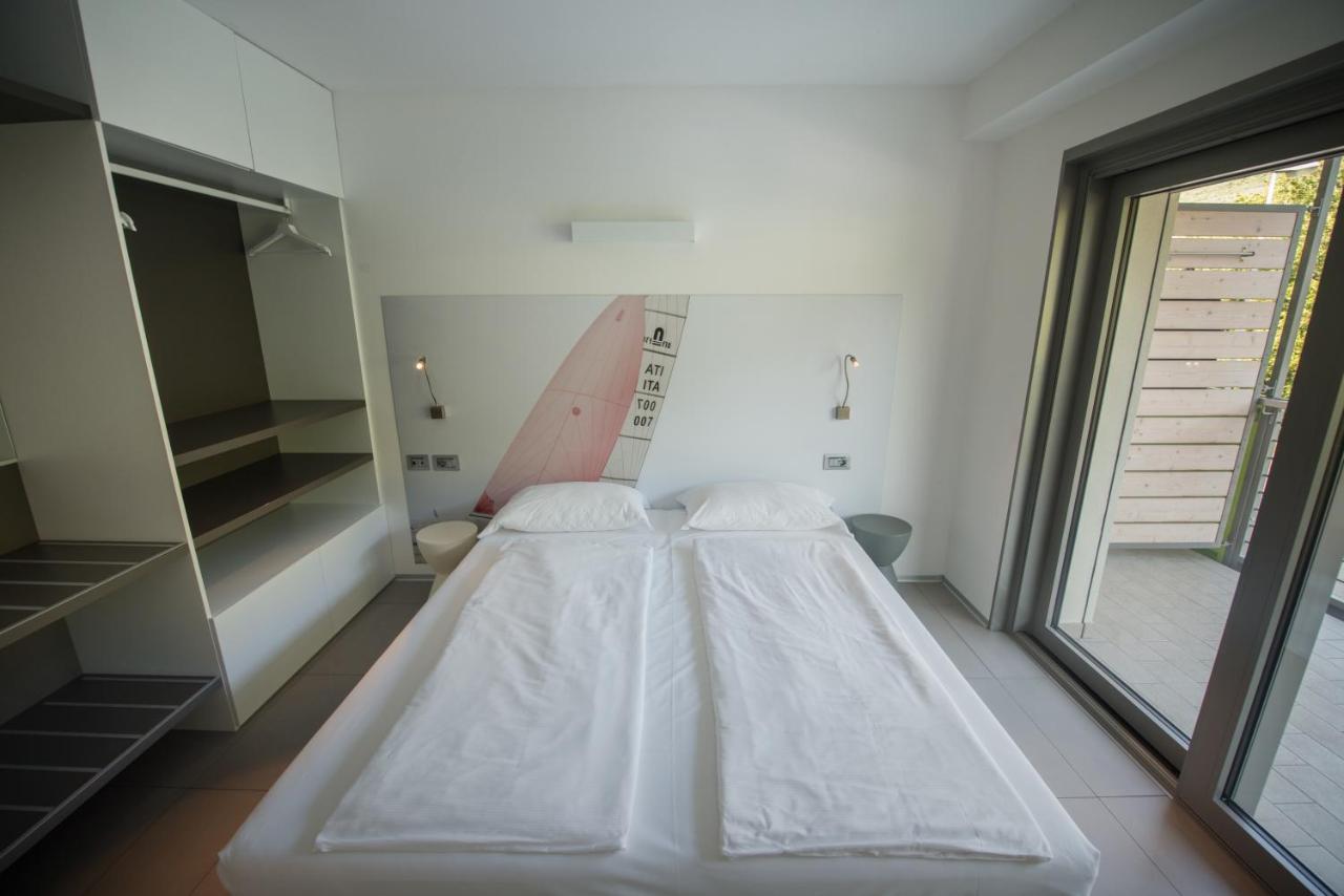 Residence Centro Vela Riva del Garda Ngoại thất bức ảnh